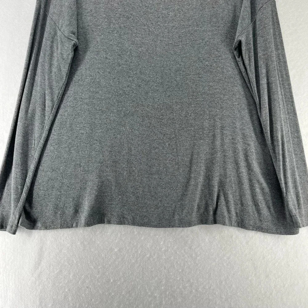 CAbi Top Womens Sz M Oversized Round Neck Long Sleeve Stretch Jersey Rayon Gray - Picture 3 of 11